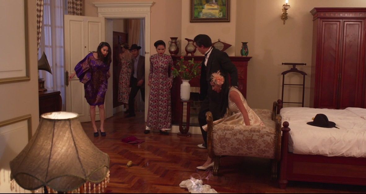 Mộng Phù Hoa: Kim Tuyến nổi máu ham đánh bạc, học đòi cặp kè trai có vợ để rồi bị tạt axit